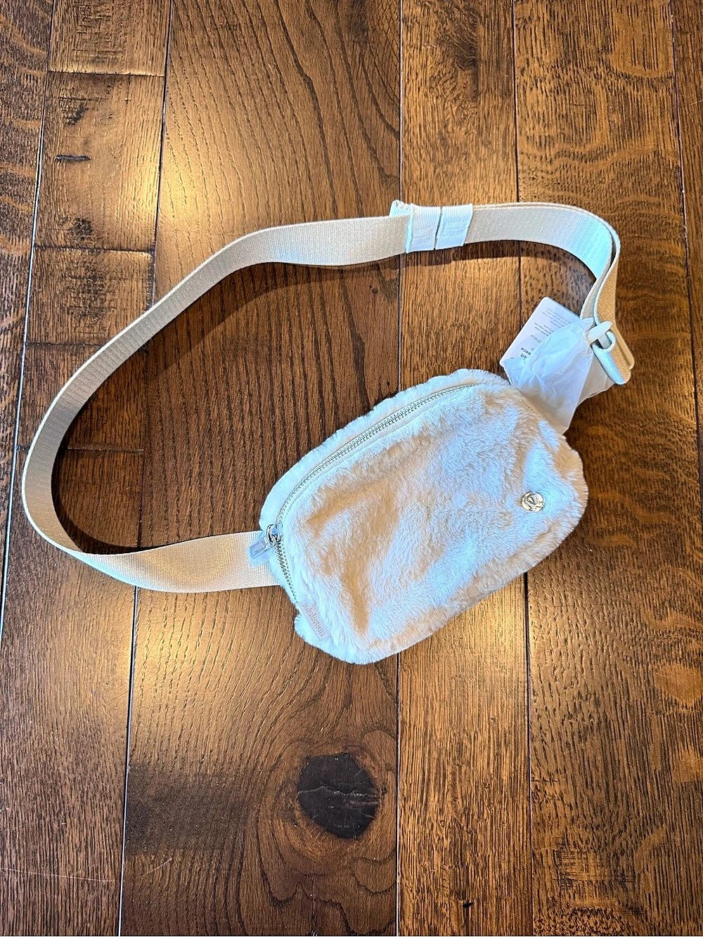 Lululemon Everywhere Belt Bag 1L Fleece Crossbody Bag, White